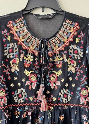 Блуза с вышивкой zara7 фото