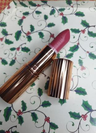 Помада charlotte tilbury amazing grace