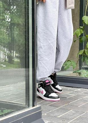 Жіночі кросівки nike air jordan retro 1  женские кроссовки найк аир джордан