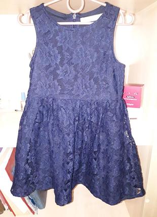 Классное гипюровое платьишко на 5 лет