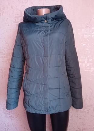 Куртка с капюшоном демисизонная
