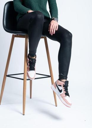 Жіночі кросівки nike air jordan 1 retro  женские кроссовки найк аир джордан7 фото