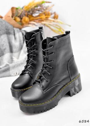 Черные натуральные кожаные зимние ботинки на шнурках шнуровке платформе среднем толстом каблуке зима кожа