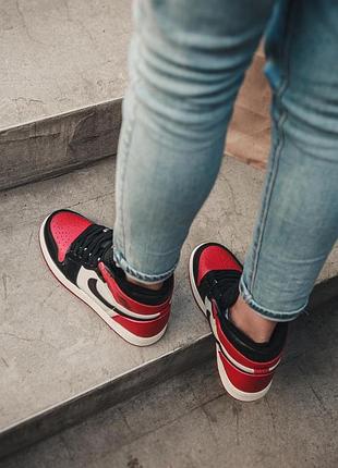 Чоловічі кросівки nike air jordan 1 retro  мужские кроссовки найк аир джордан8 фото