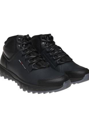 Чоловічі черевики