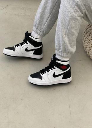 Жіночі кросівки nike air jordan 1 retro  женские кроссовки найк аир джордан5 фото