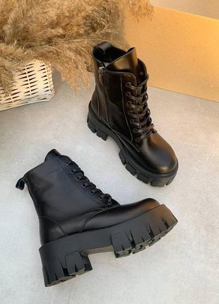 Новые базовые теплые зимние высокие ботинки сапоги на массивной подошве эко кожа мех7 фото