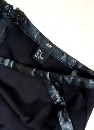 Юбка карандаш h&m швеция  черная с кожаными вставками3 фото