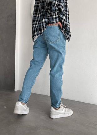 Стильні чоловічі джинси зі щільного деніму regular fit  в блакитному кольорі7 фото