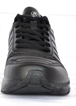Демисезонные кроссовки из натуральной кожи, черные размеры 37, 41, 43, 443 фото