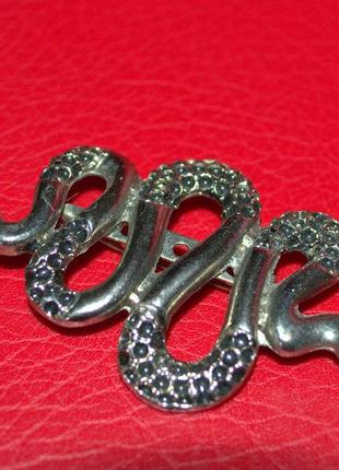 Брошка вінтажна,сплав,змія,з нюансом.