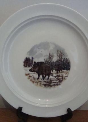 Старинная тарелка - блюдо кабан охота фарфор бавария германия №1059