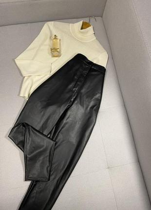 Трендові чорні штани з екошкіри papaya