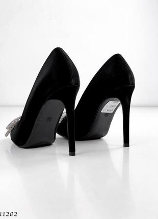 Туфлі лодочки екошкіра чорний з блискучим напиленням4 фото