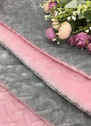 Двухсторонний плед-покрывало 80x80 см в детскую | ткань 100% плюш minky | серый/розовый