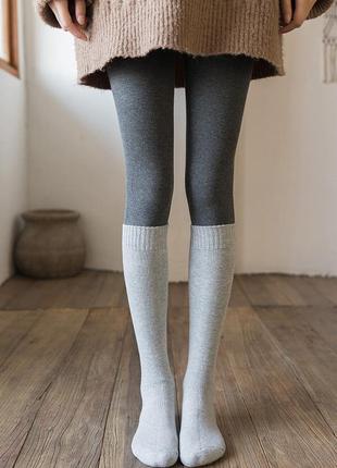 Зимові панчохи з махрою дуже теплі 3629 до коліна гольфи світло сірі довгі шкарпетки з флісом гетри