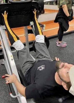 Чорні шкарпетки з куриними ногами веселі прикольні гольфи до коліна лапи курки гумор подарунок