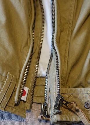 Фірмова бавовняна курточка пісочного кольору в стилі мілітарі superdry англія l.6 фото
