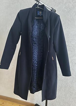 Тепле зимове пальто