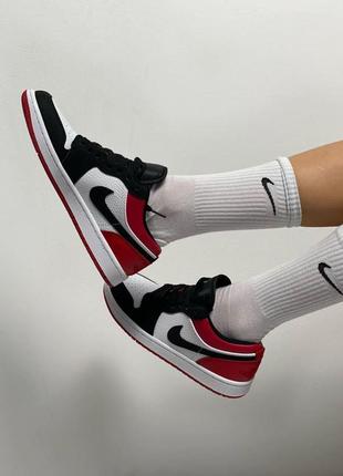 Жіночі кросівки nike air jordan 1 retro женские кроссовки найк аир джордан4 фото