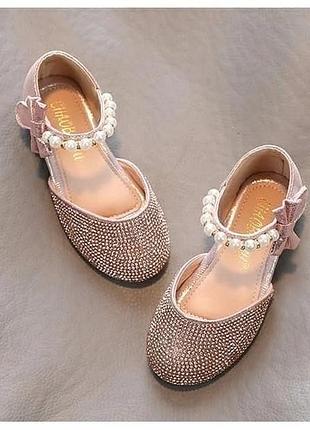 Туфлі/туфельки