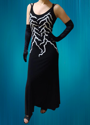 Вечірнє ручне плаття з бісером модне стильне класичне чорне новорічне бальне1 фото