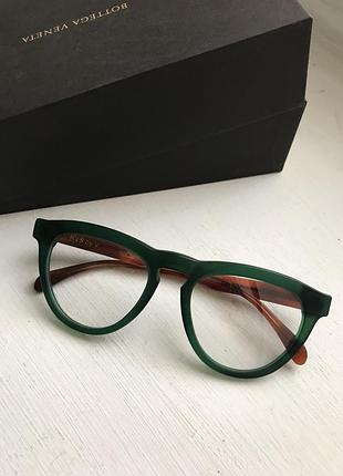 Rvs by v як moscot, jil sander, saint laurent