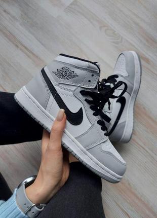 Женские кроссовки nike air jordan 1  женские кроссовки найк аир джордан зимние