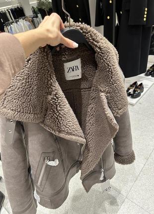 Дублёнка zara