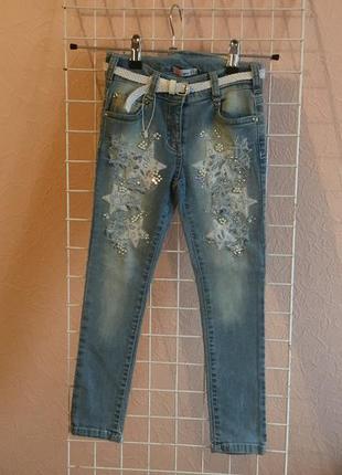 Очень красивые и стильные джинсы для маленькой модницы на рост 116-1222 фото