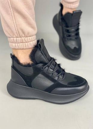 Зимние натуральные кроссовки,36,37