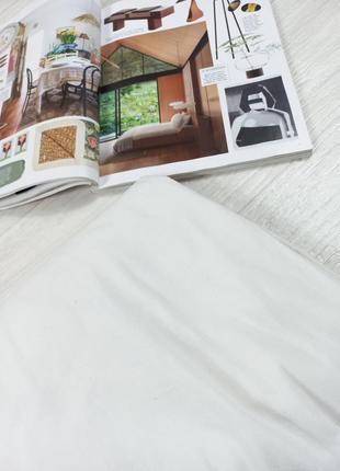 Прочная белая на резинке