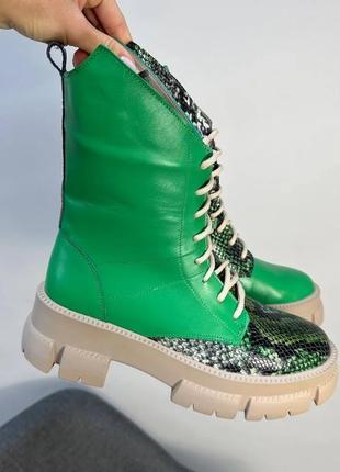 Эксклюзивные ботинки из натуральной итальянской кожи и замша женские зелёные4 фото