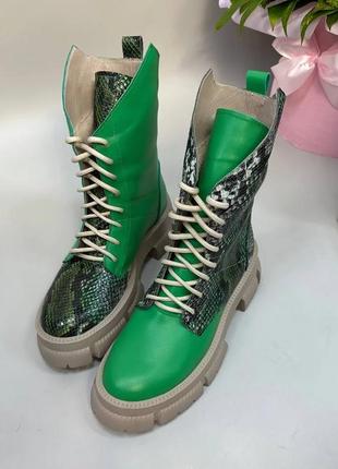 Эксклюзивные ботинки из натуральной итальянской кожи и замша женские зелёные7 фото