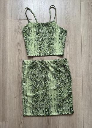 Комплект топ спідниця зі зміїним принтом evra