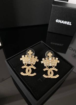 Брендовые серьги
