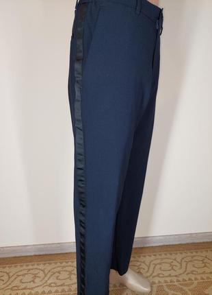 Шерстяные (95%) брюки с лампасами на резинке