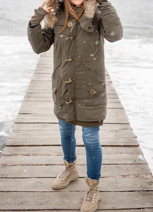 Зимняя куртка, парка хаки с натуральным мехом