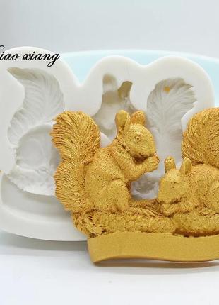 Молд кондитерський "білочки" - розмір всієї форми 8*7см