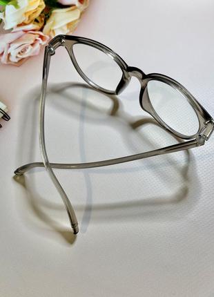 Прозоро - сірі окуляри жіночі, чоловічі /окуляри унісекс нульовки4 фото