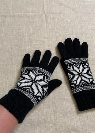 Теплые перчатки,норвегия