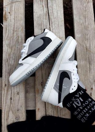 Женские кроссовки nike air jordan 1 low женккие кроссовки найк аир джордан7 фото