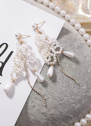 Стильні сережки кільця перлинки/імітація/кристали/білий