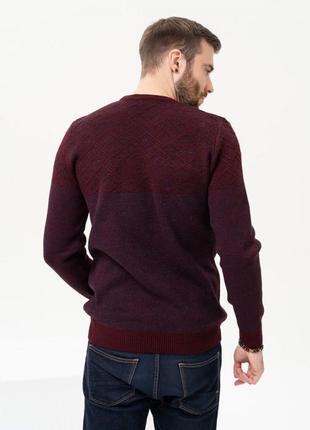 Бордовый хлопковый свитер с геометрическим узором3 фото