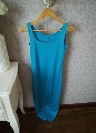 Красиве голубе плаття в підлогу