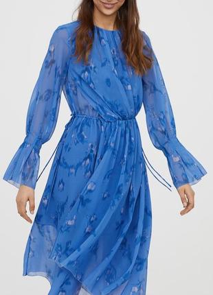 Платье с драпировкой