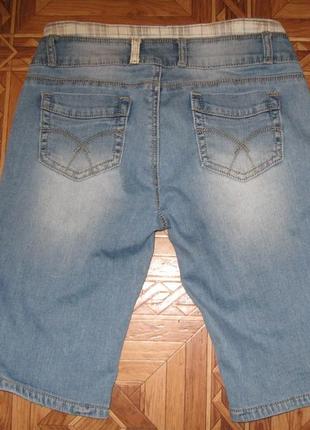 Очень оригинальные джинсовые  шорты2 фото