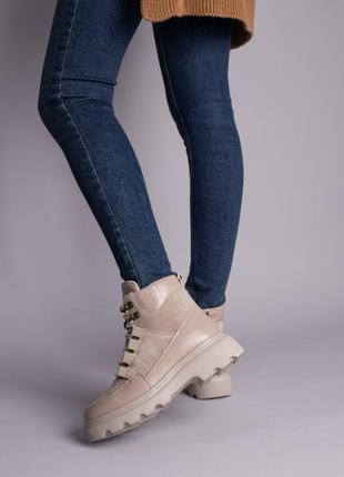 Ботинки женские замша и кожа, бежевые, на шнурках, зимние3 фото