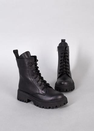 Ботинки женские кожаные черные на меху1 фото