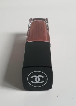 Шимерні рідкі тіні для повік chanel ombre